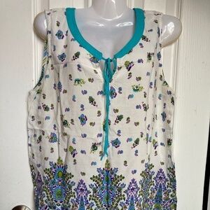 Glam and Fame sleeveless top size Large